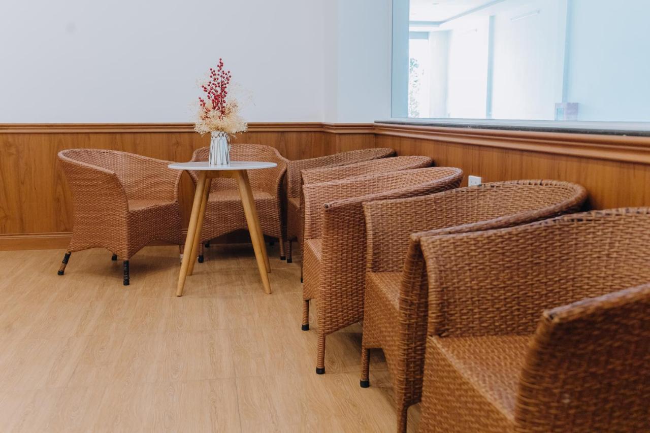 Paris Hotel Binh Thuan Tuy Phong Buitenkant foto